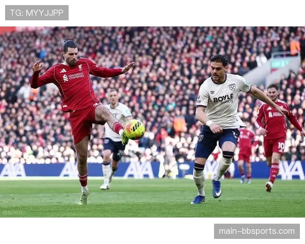 利物浦三中卫阵型保守 埃基蒂克禁区内仅触球一次