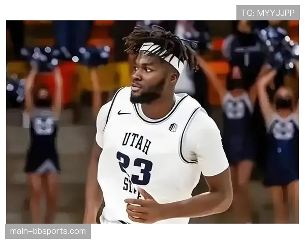 波斯特持续缺阵，勇士内线轮换仅剩波神霍福德追梦三人